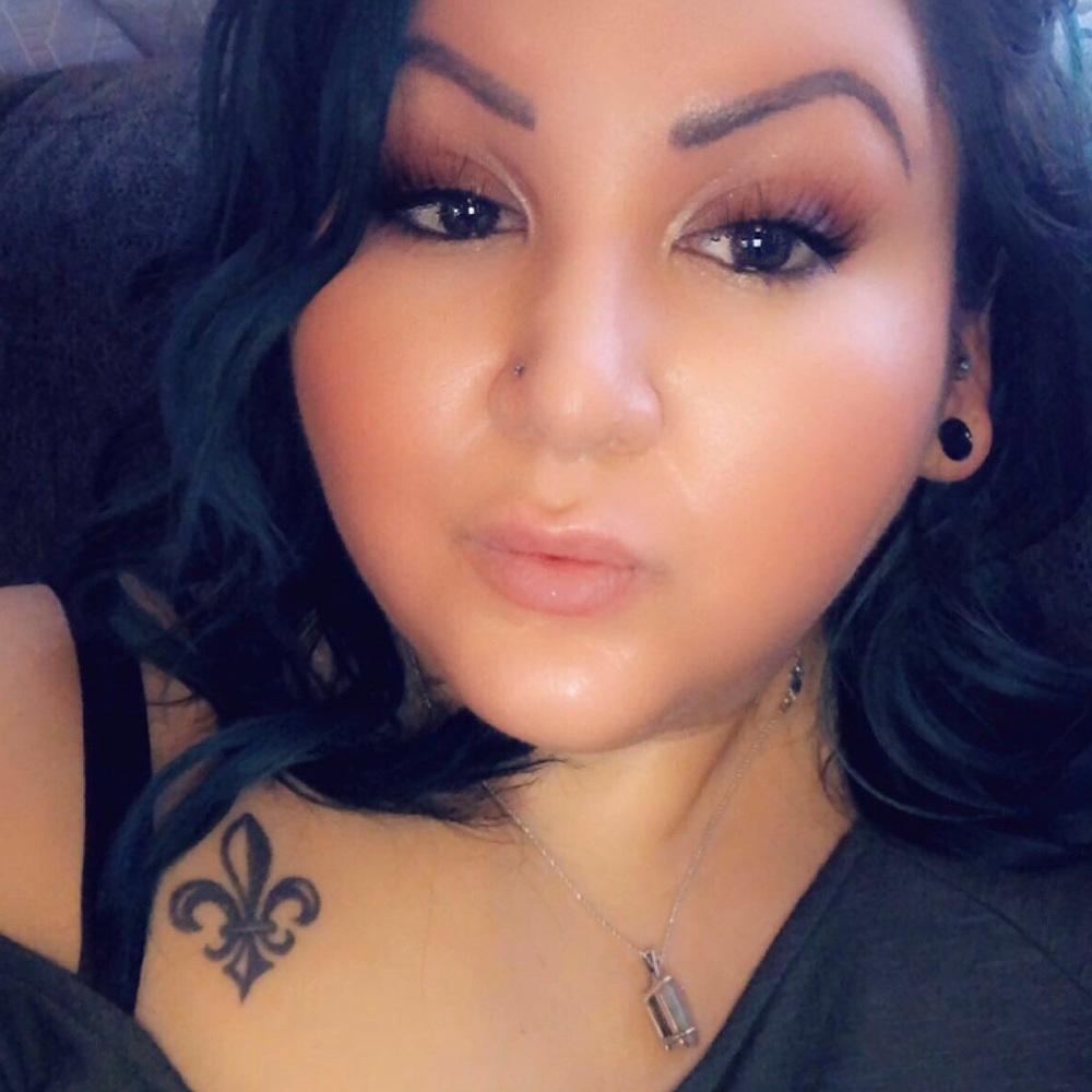 Meet your Posher, TaraDoll🖤